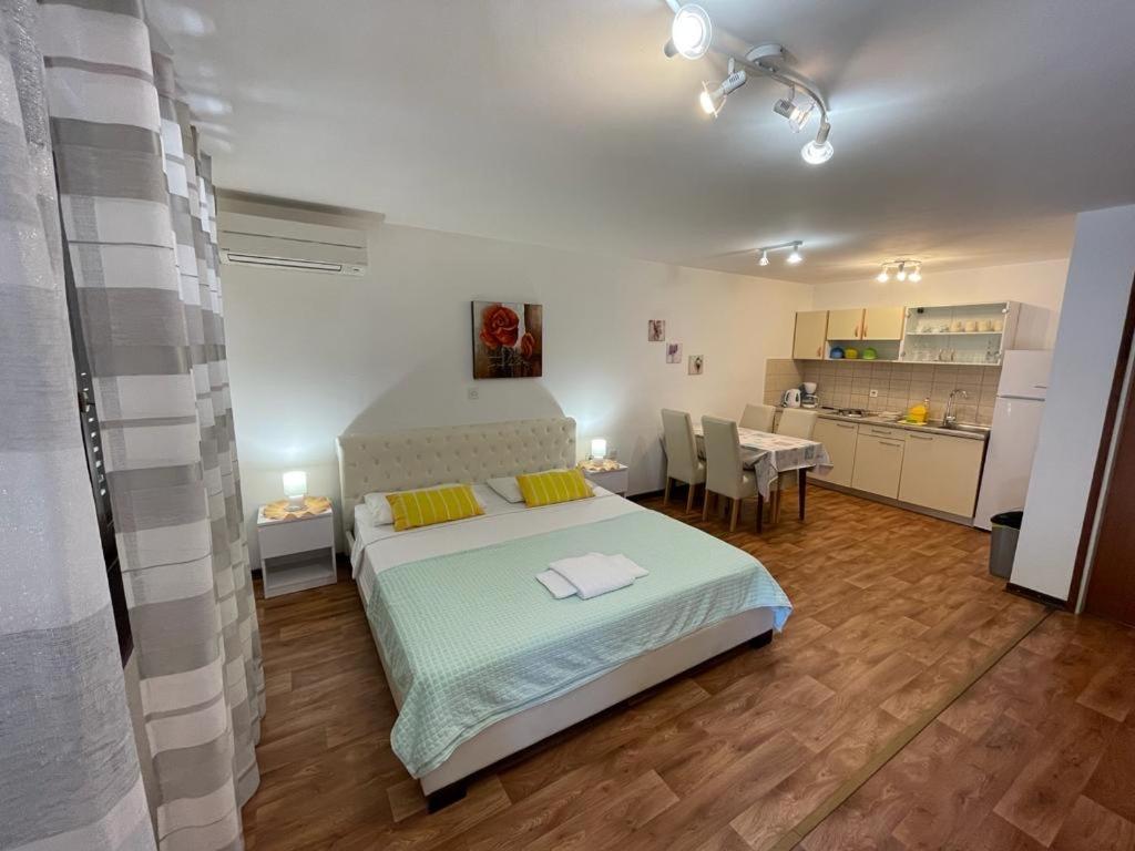 Apartmani Mavrinac Нерезине Номер фото